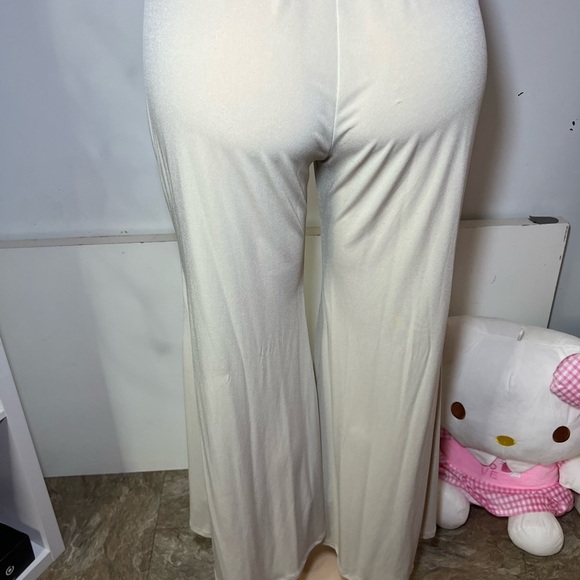 Cream Wide-Leg Pants - Picture 4 of 5